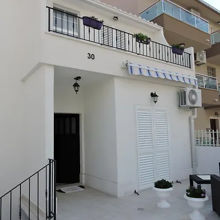 Vanja Apartment *