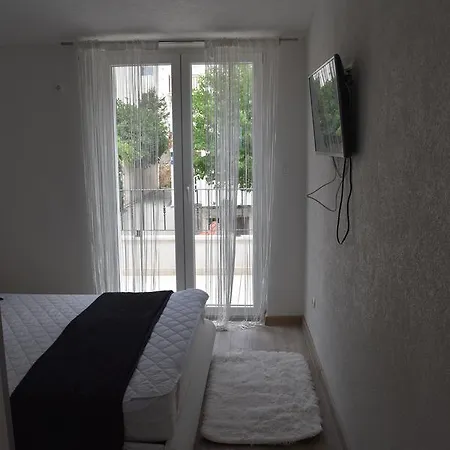Vanja Apartamento Makarska